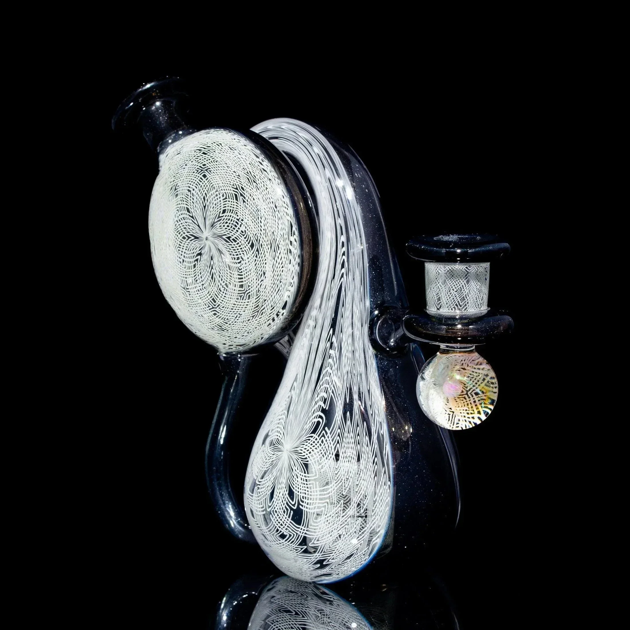 Akio x Earl Jr. - Amicello Infinity Bottle - Image 3