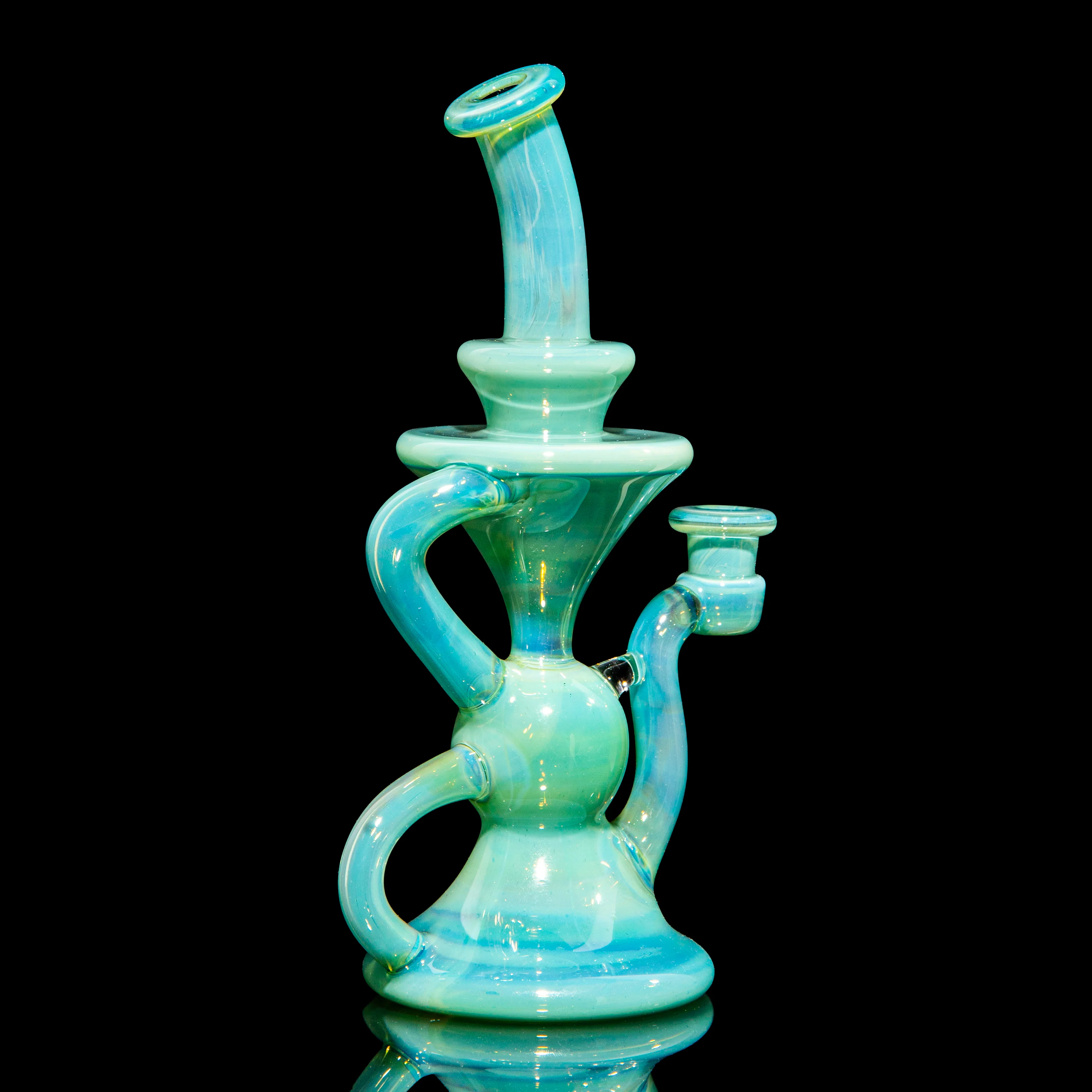 Blob Glass - IO Star Over Lucid Klein Recycler - Image 2