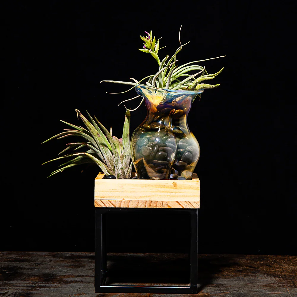Glass By Ariel - Figure Vase - Image 2