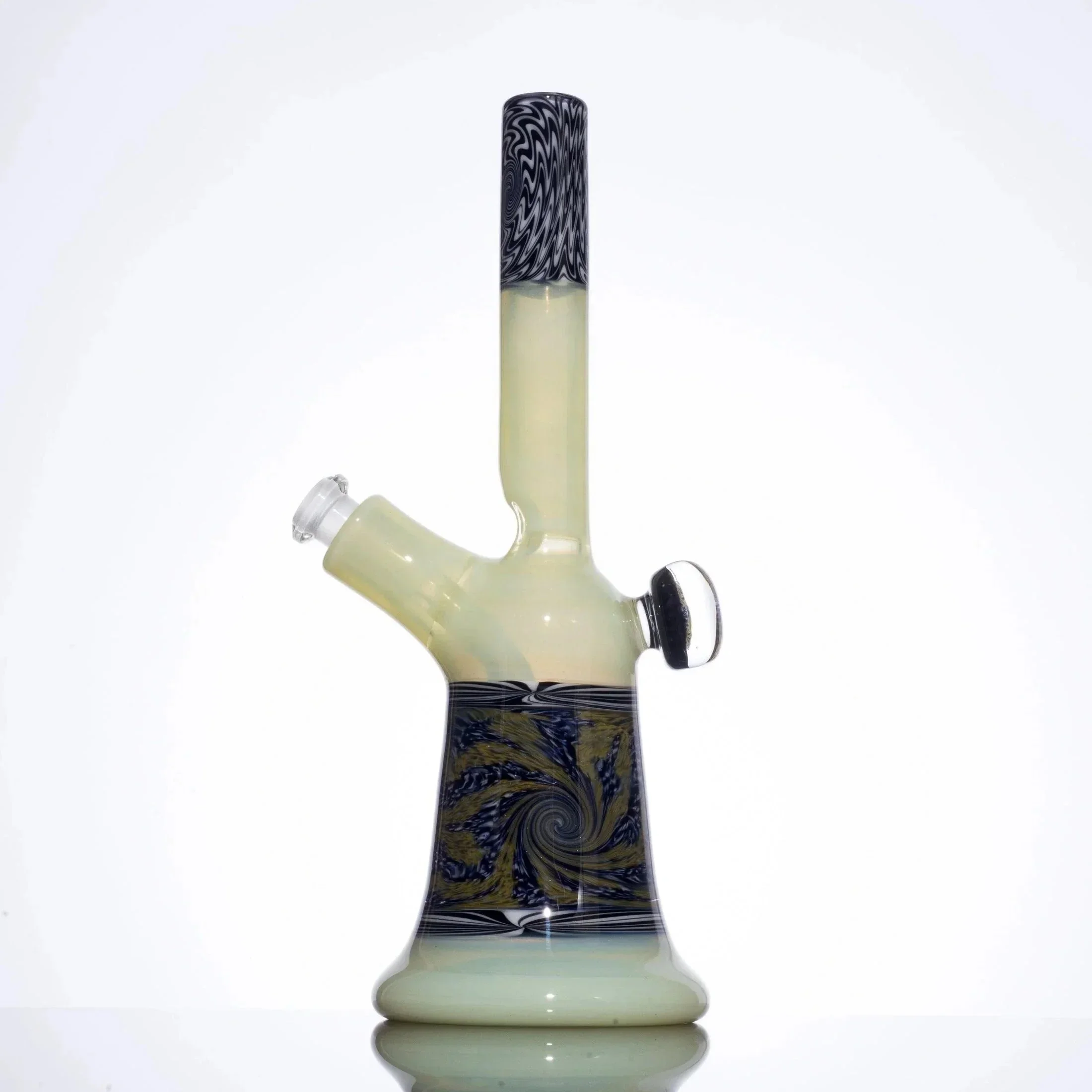 Dan Longden x Doge - Yoshi Tube Collab - Image 8