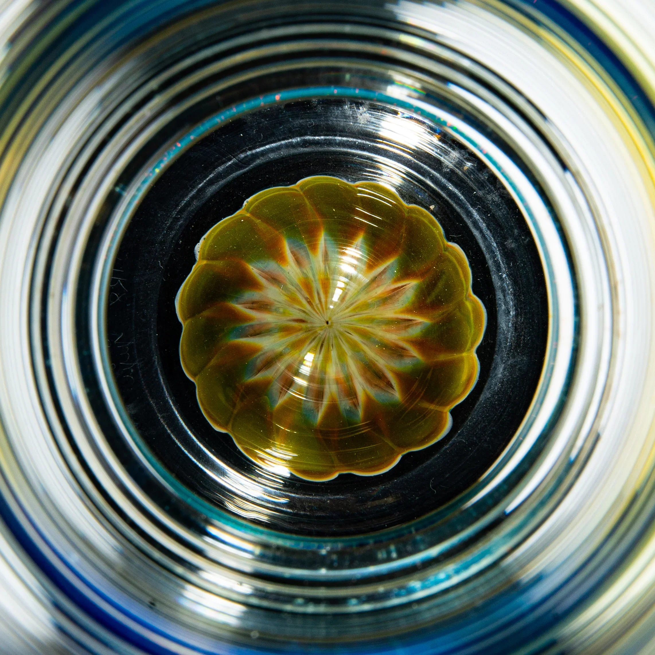 Juju x STR8 Glass - Really Teally Dotstack Pint Glass - Image 3