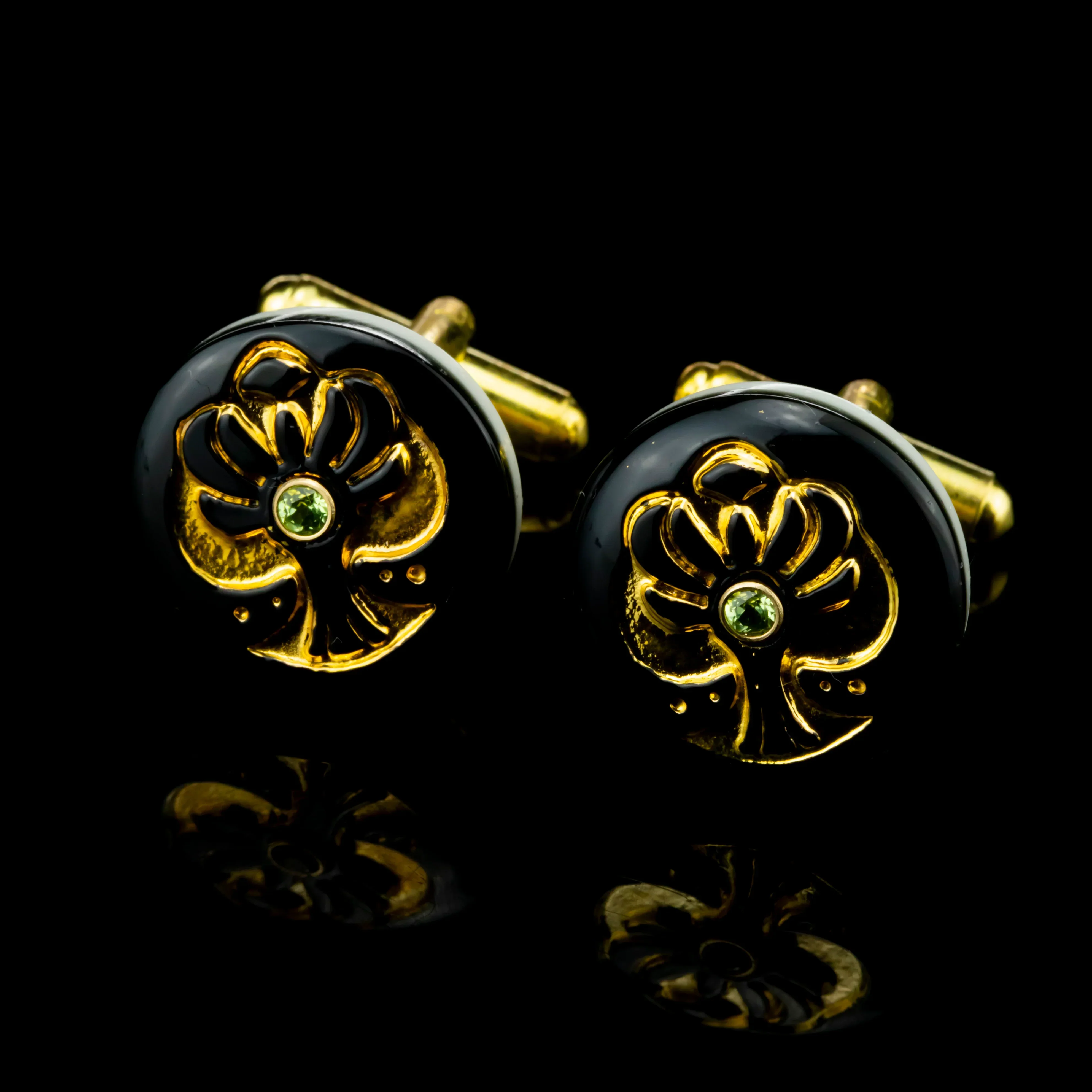 Green T - Peridot Tree of Life Cufflinks - Image 2