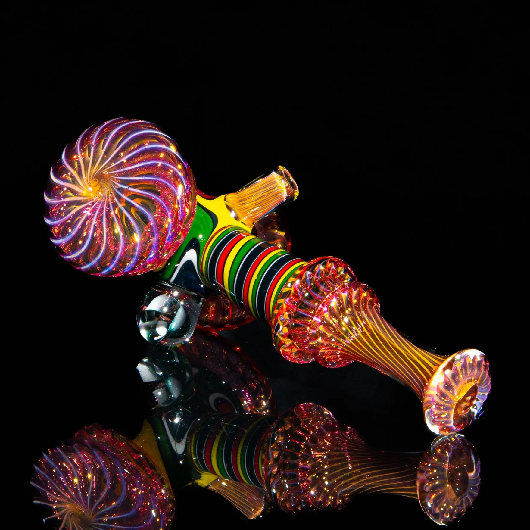 Kevin Beecher - Large Rasta Linework Fume Hammer - Image 3