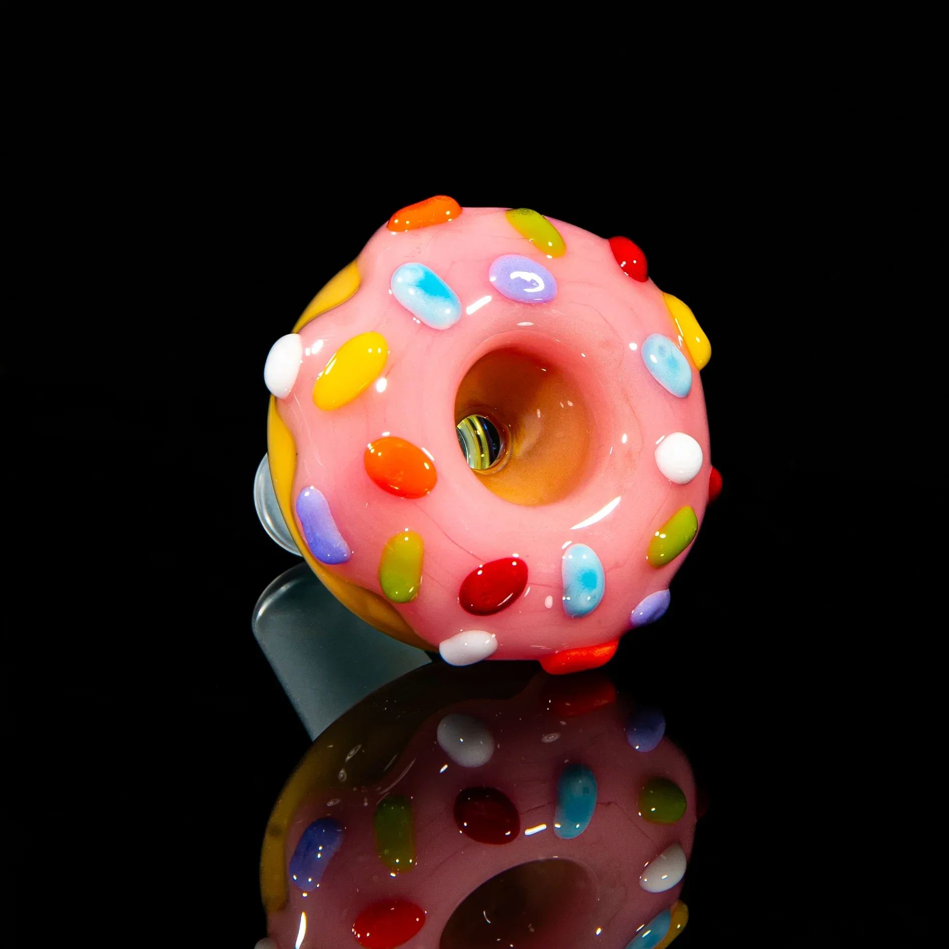KGB Glass - Strawberry & Rainbow Sprinkles 14mm Slide - Image 2