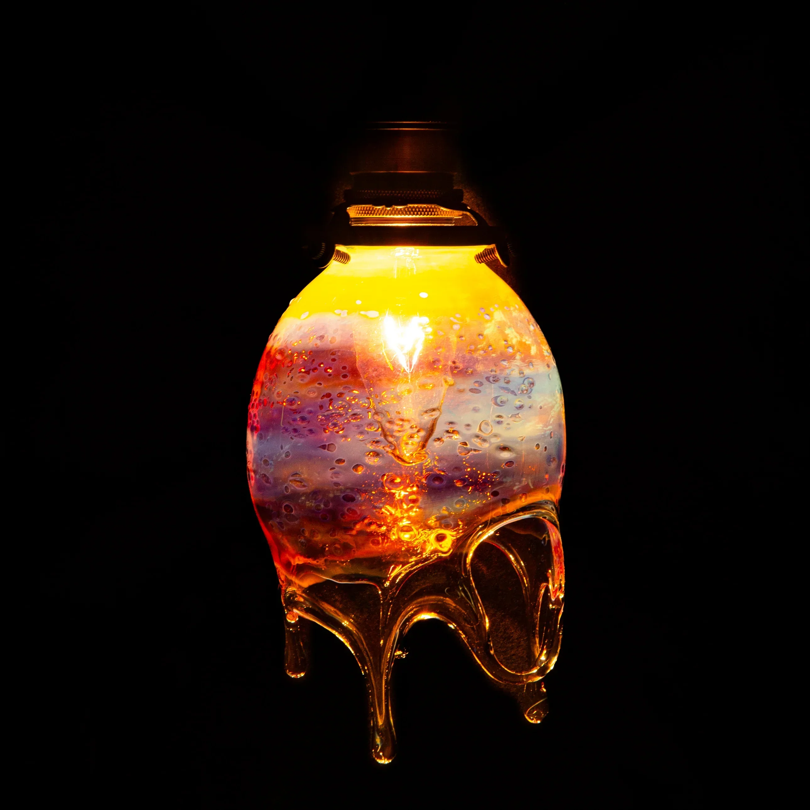 Kumb H - Pink Round Drip Lamp - Image 2
