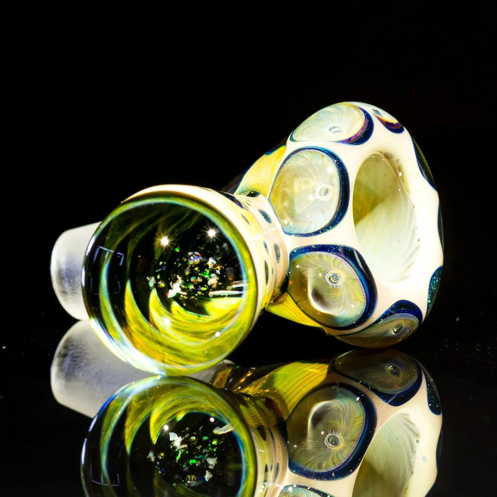 MTP Heavy Fume Twist Airtrap 14mm Slide w/ Caramel Vortex - Image 4