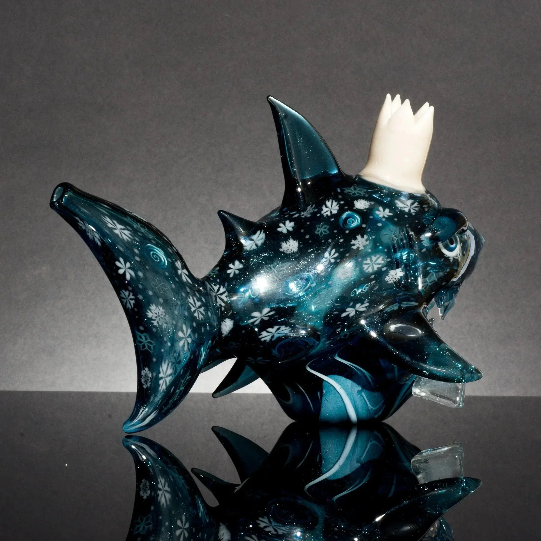 Niko Cray X Chaka Shark - Image 4