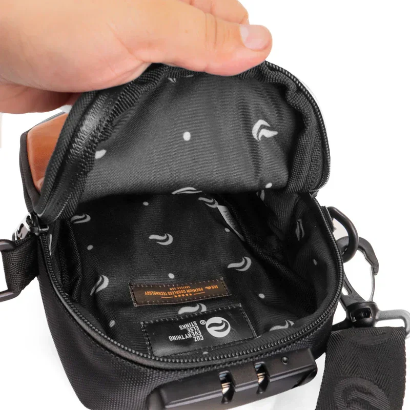 Skunk - Slide Bag With Lock - Image 9