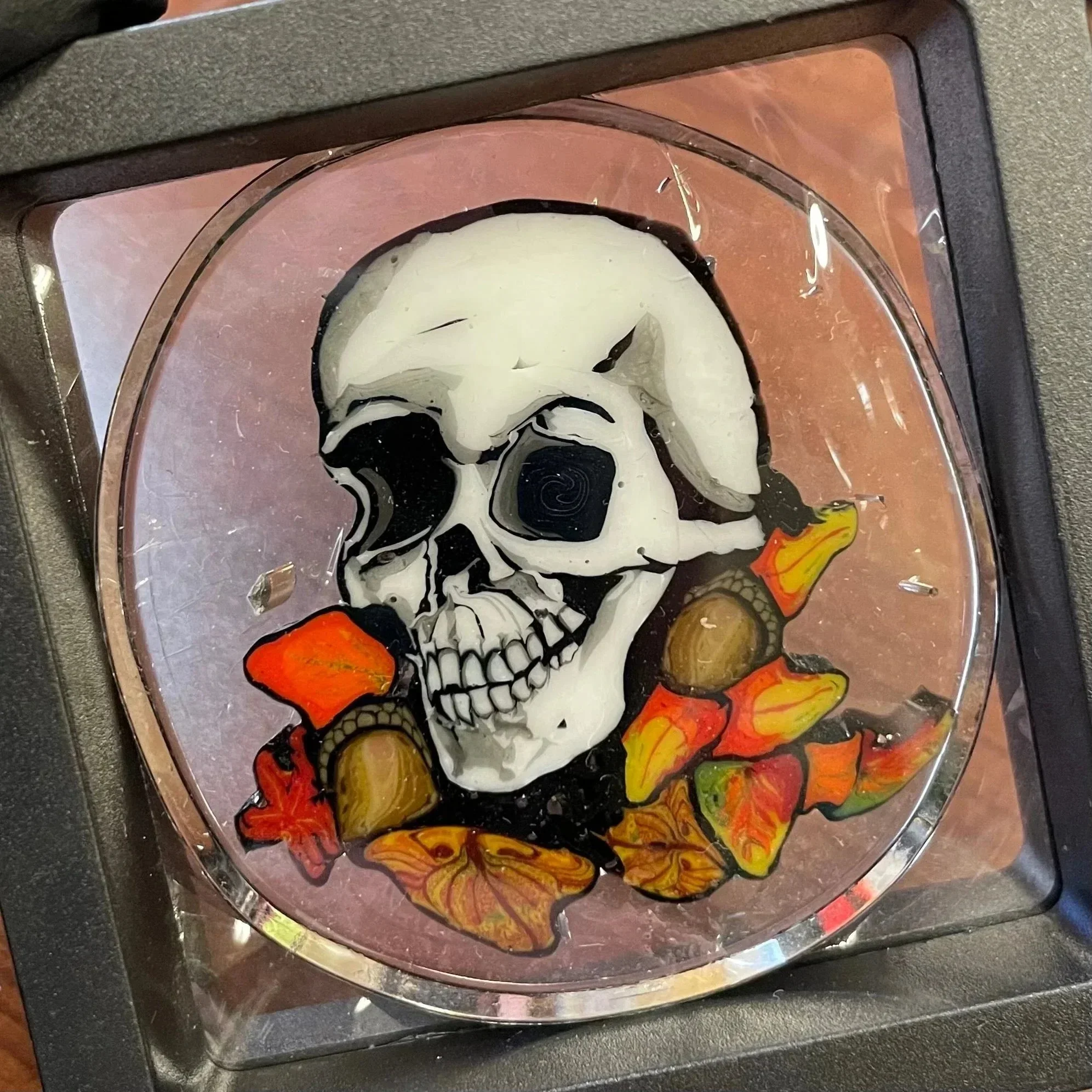 Stephen Boehme - Skull & Leaves Coin - Image 2